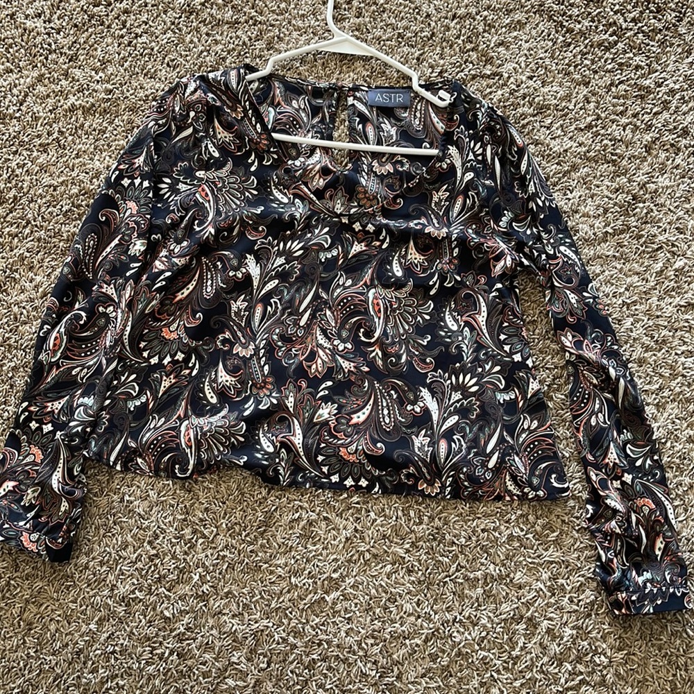 ASTR blouse size xs